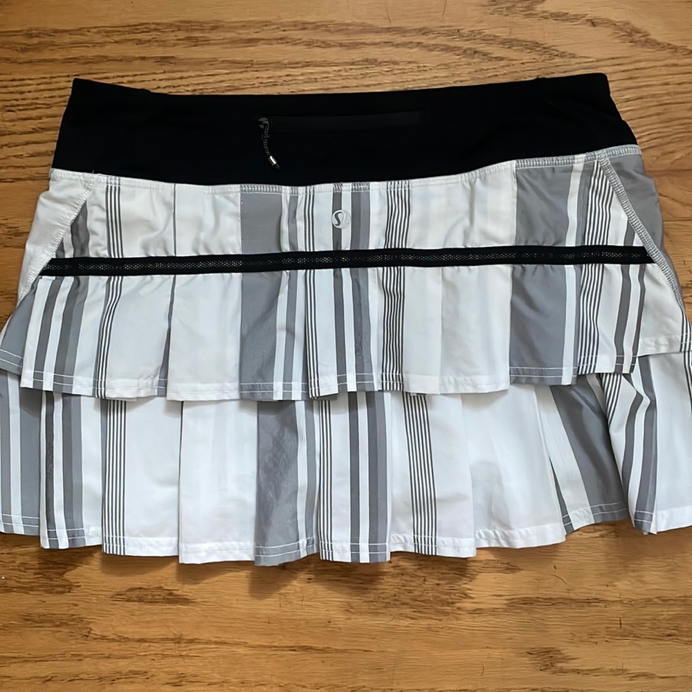 Lululemon pace setter tennis skirt skirt